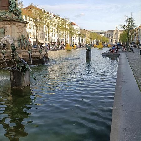 Appartement De Charme Au Coeur De Bruxelles!! Zewnętrze zdjęcie